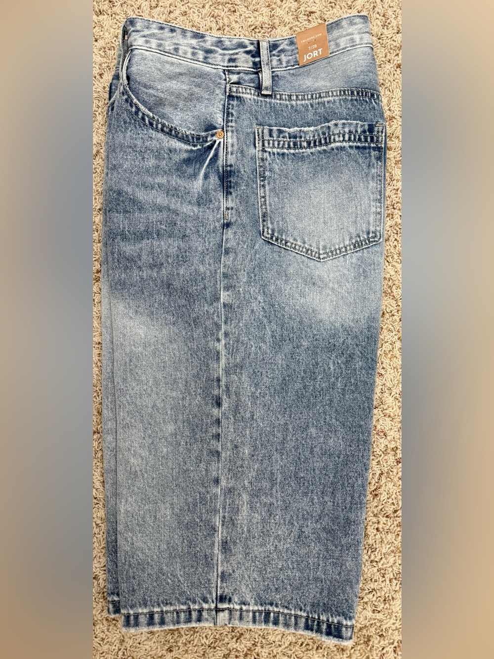 YMI Jorts Bermuda Denim Shorts Relaxed Fit Wide Leg Medium Wash  7/28